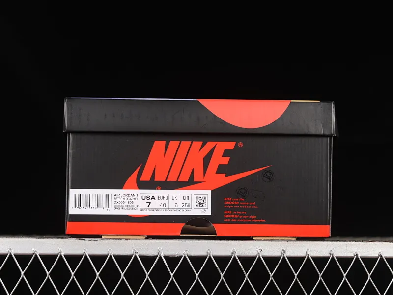 All categories Air Jordan Jordan series basketball shoes Air Jordan 1 High cost-effective version Air Jordan 1 High OG "Skyline" AJ1 Jordan 1 denim high-top basketball shoes DX0054-805